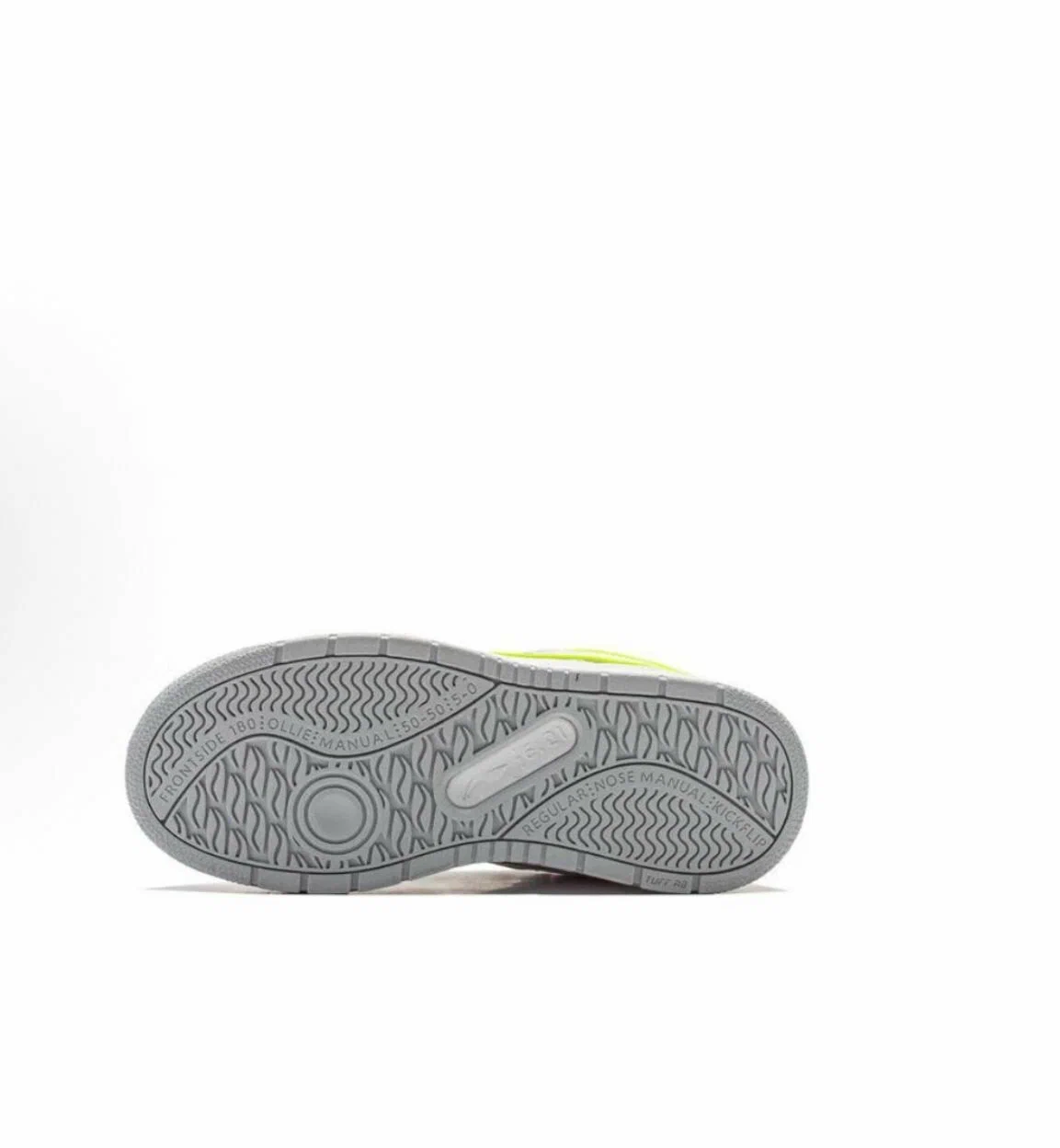 YKCU012-2 Кроссовки